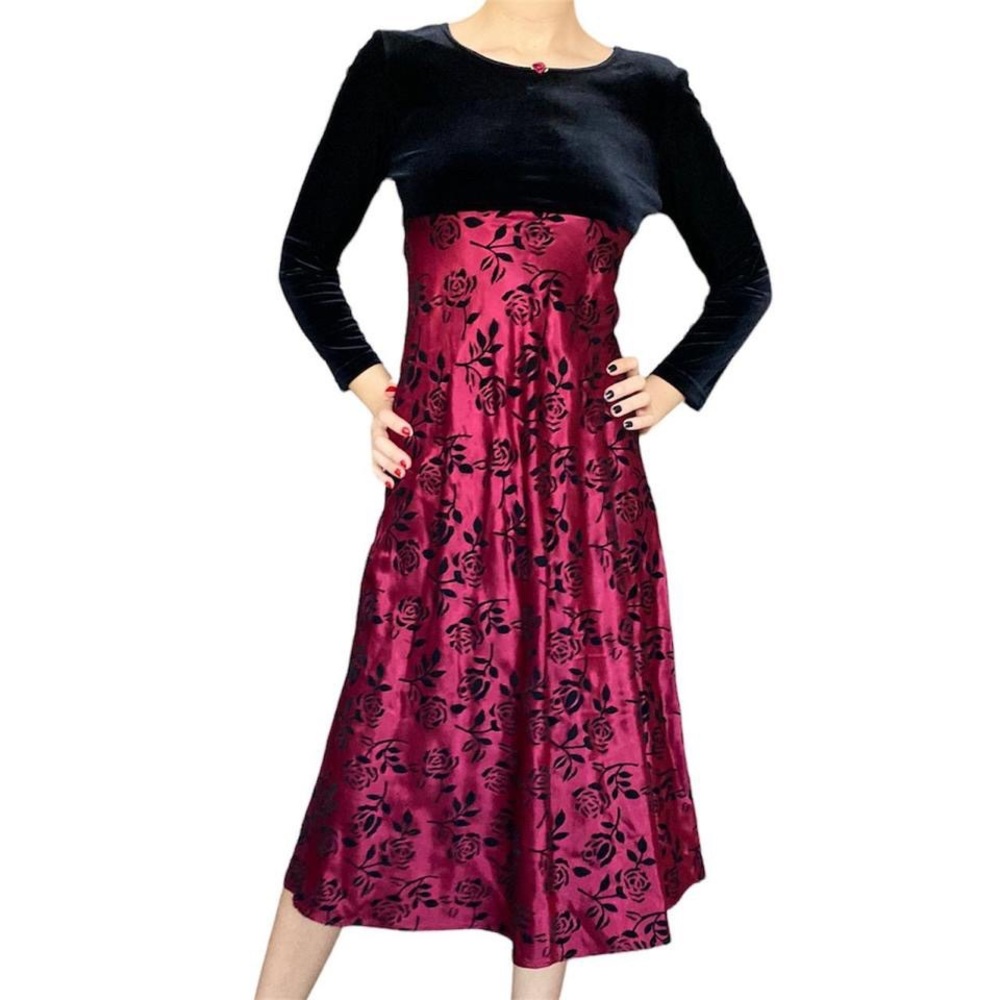 Velvet Rose Vintage Dress